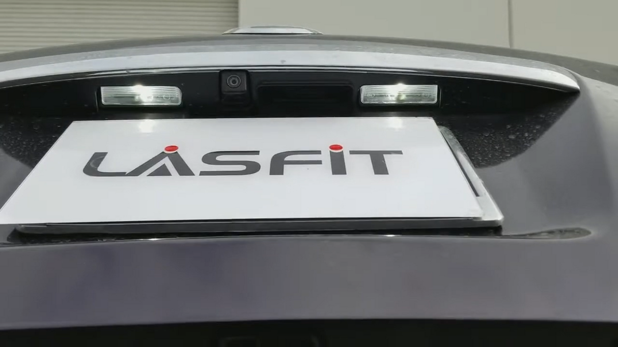 2015 Nissan Rogue Select 168 license plate light