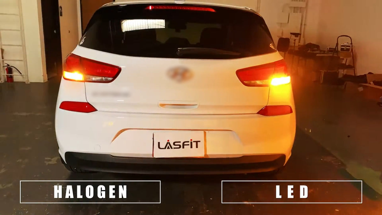 2019 Hyundai Elantra GT 1156 rear turn signal lights