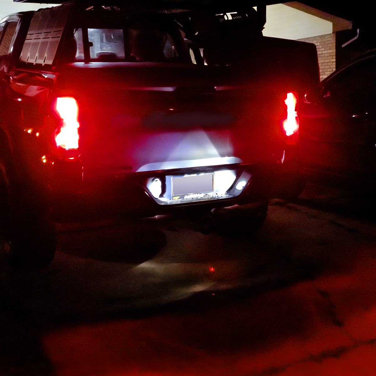 2023-2026 Chevrolet Colorado rear turn signal/brake/tail light and license plate light