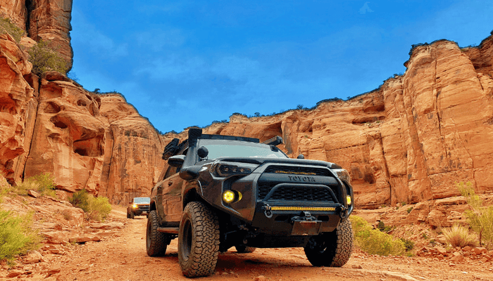 2016 toyota 4runner with lasfit 22 32 42 led light bar (02)