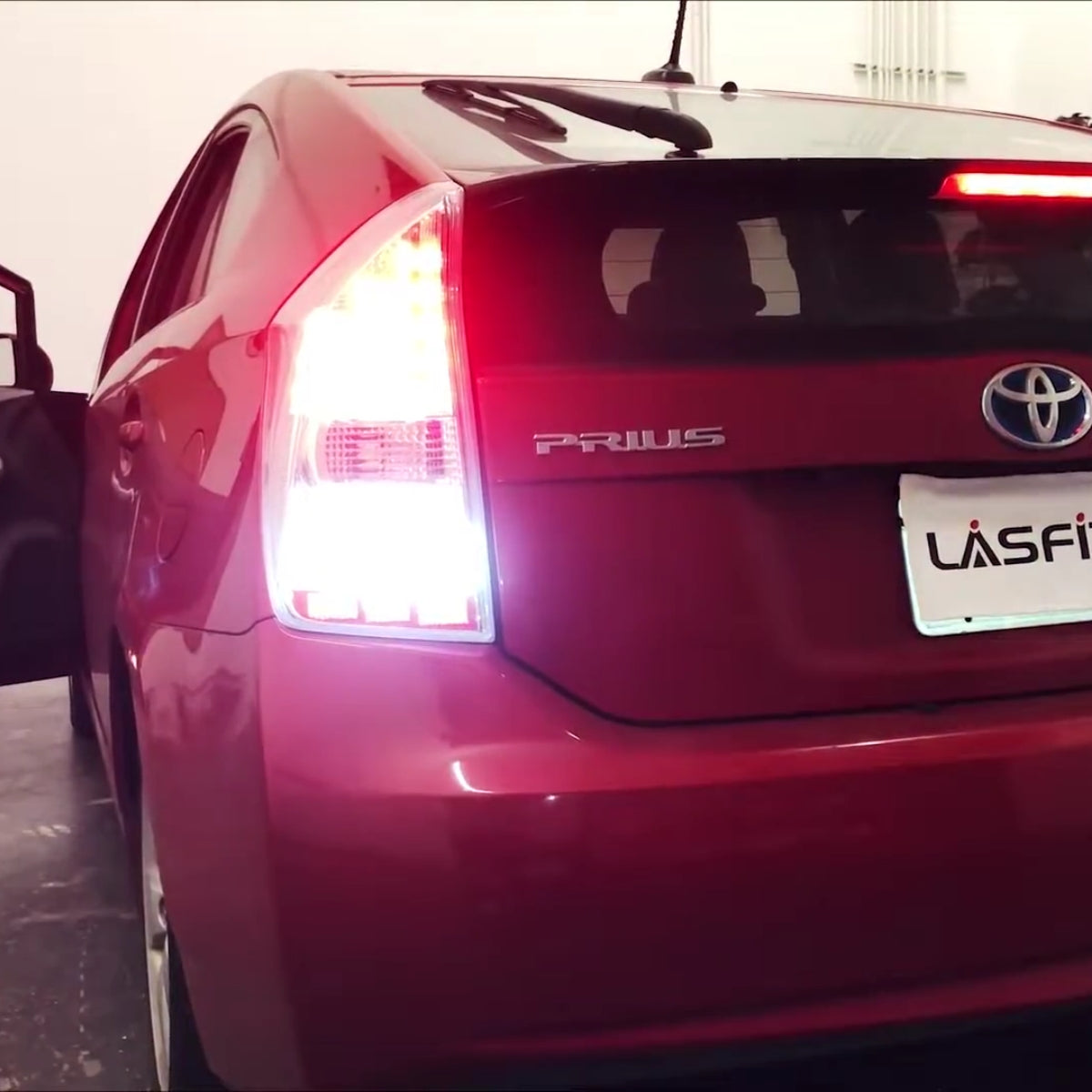 Lasfit 7443 led backup lights for 2010 Toyota Prius