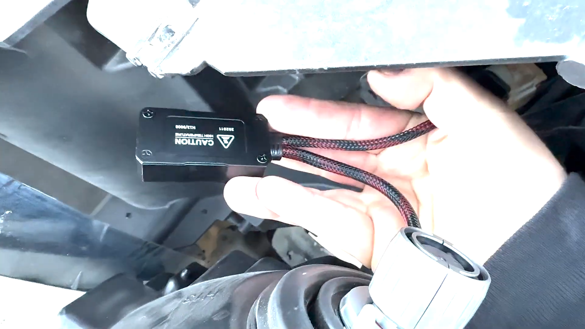 Connect LED kits to original plug