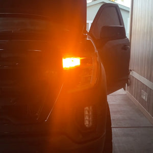 2020 GMC Sierra 7443 front turn signal light