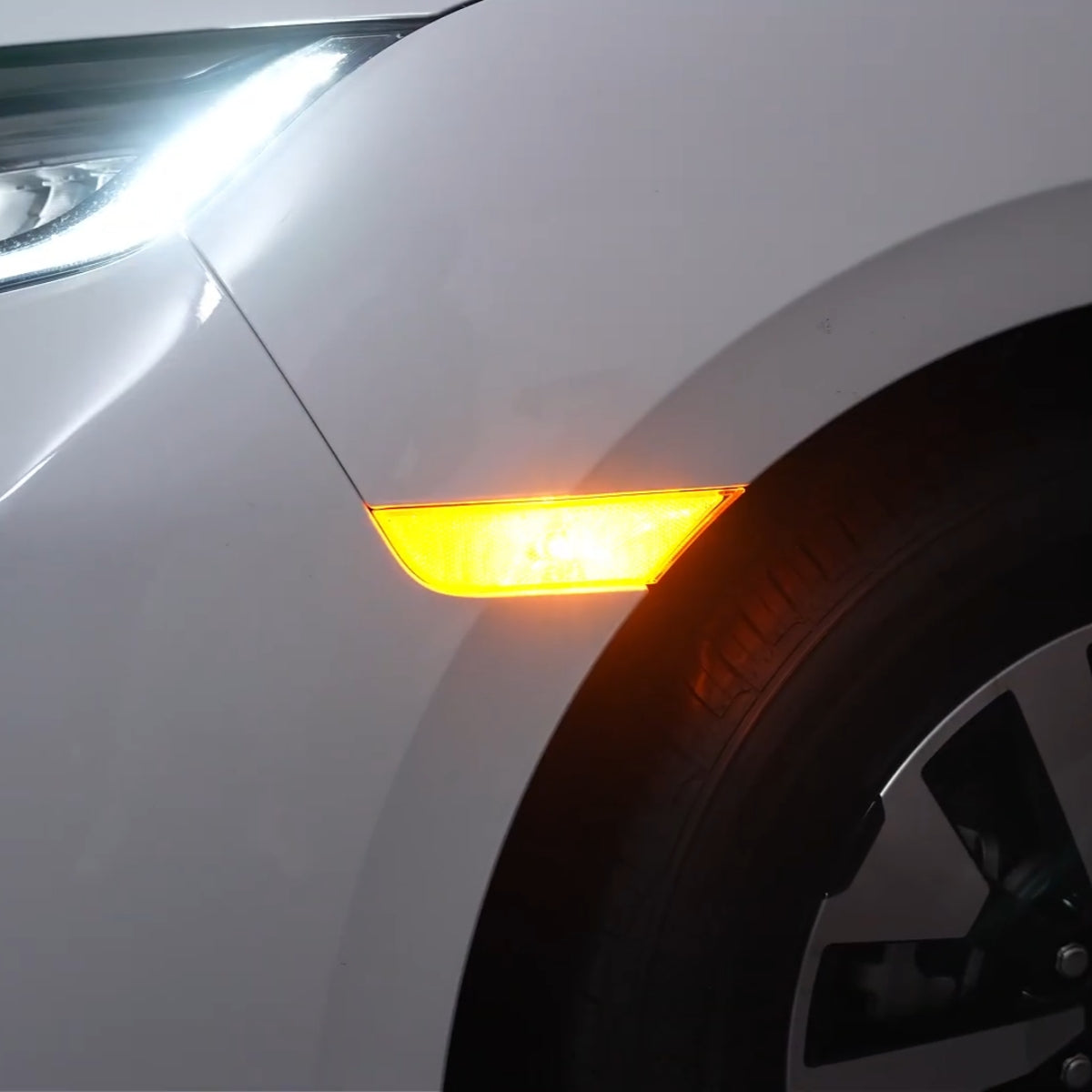 2021-2025 Honda Odyssey 168 front side marker light