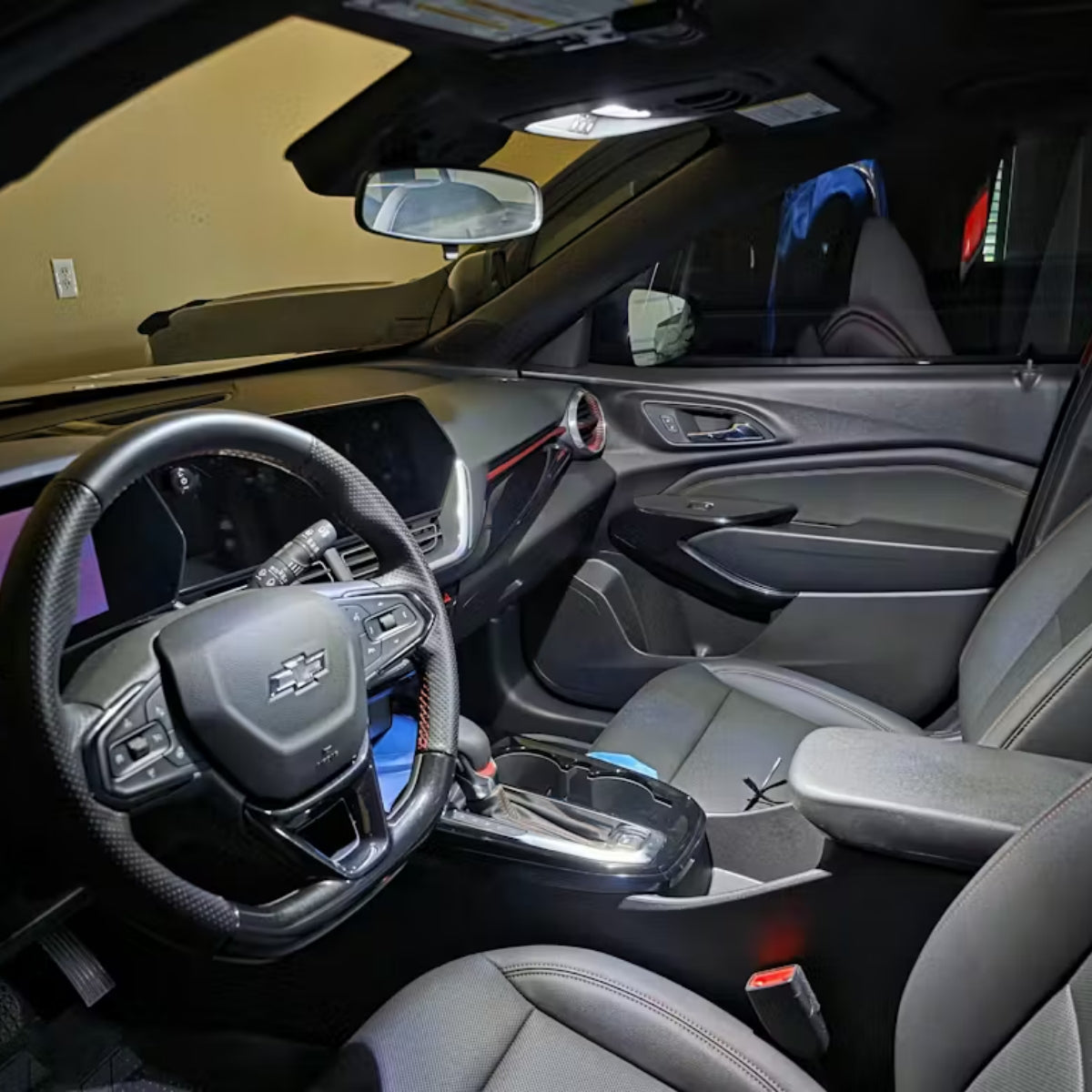 2024 Chevy Trax 168 map light