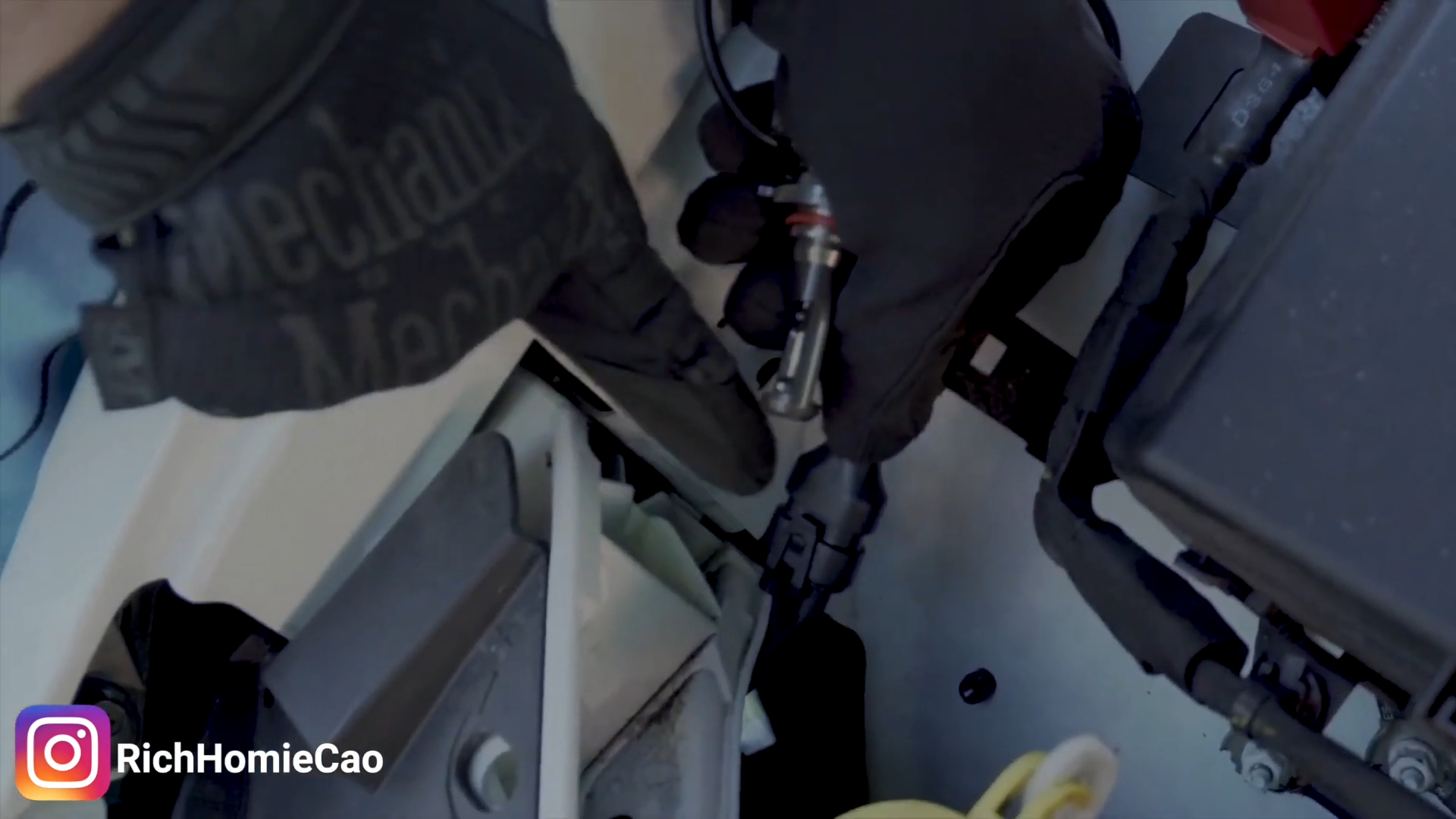 insert the new led bulb 