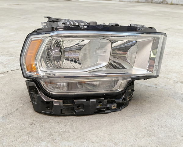 The 5 Must-Know Factors for Choosing the Best LED Headlight Bulbs for Your Ram 2500/3500