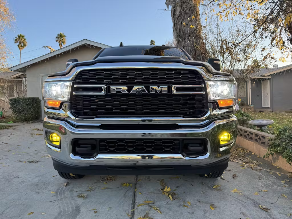 The 5 Must-Know Factors for Choosing the Best LED Headlight Bulbs for Your Ram 2500/3500