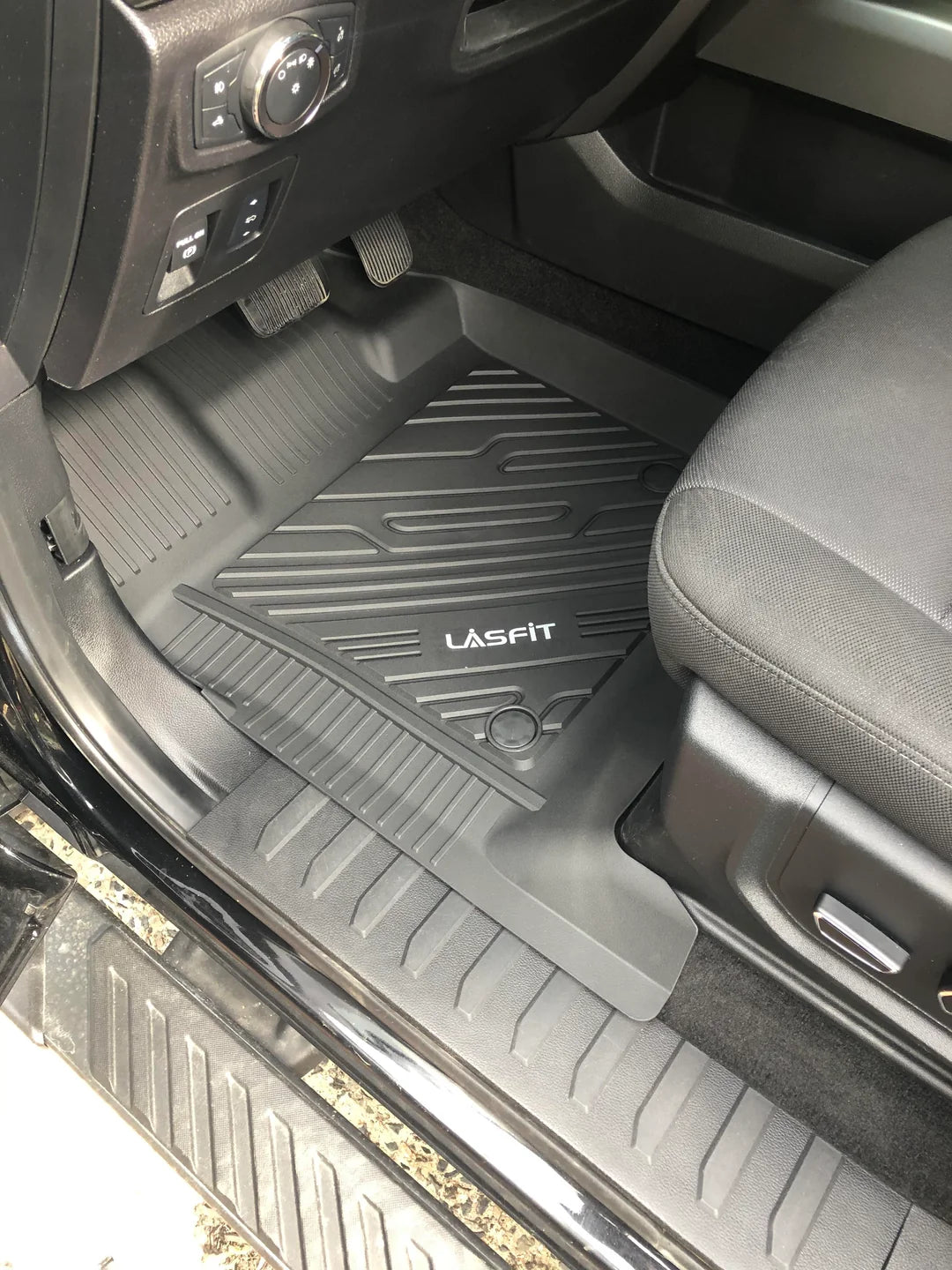 The driver floor mat