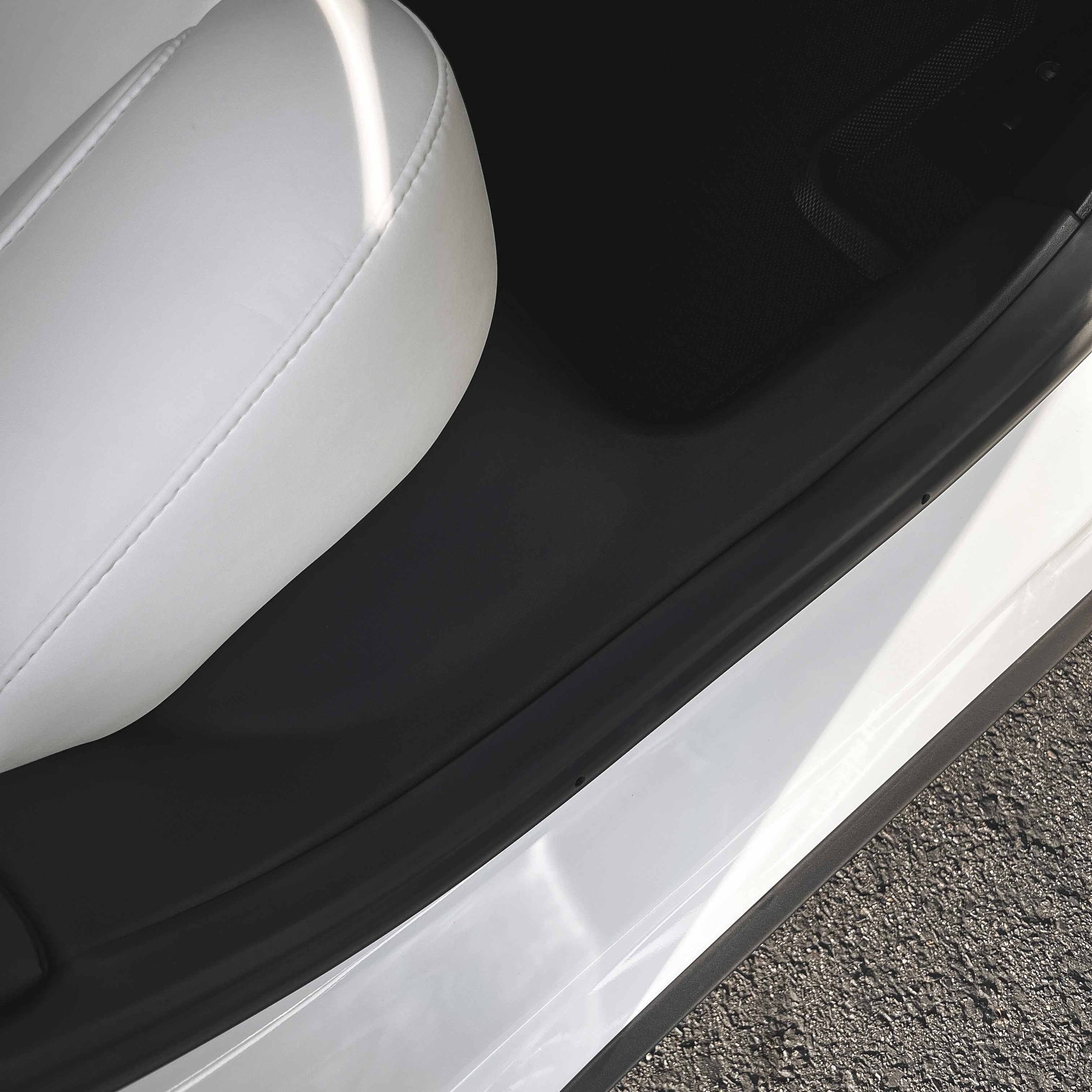 TAPTES Leather Rear Door Sill Protector for Tesla Model Y, Anti-slip Pad,  Scratch-resistant Mat 